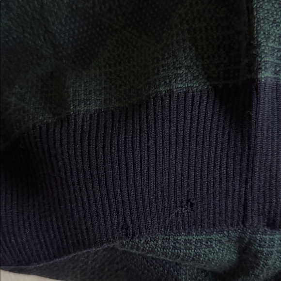 Brooks Brothers Dark Blue Crewneck 100 percent merino wool sweater - Picture 10 of 10